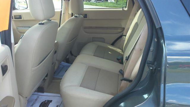 2008 Ford Escape LX Auto V6