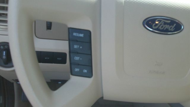 2008 Ford Escape LX Auto V6