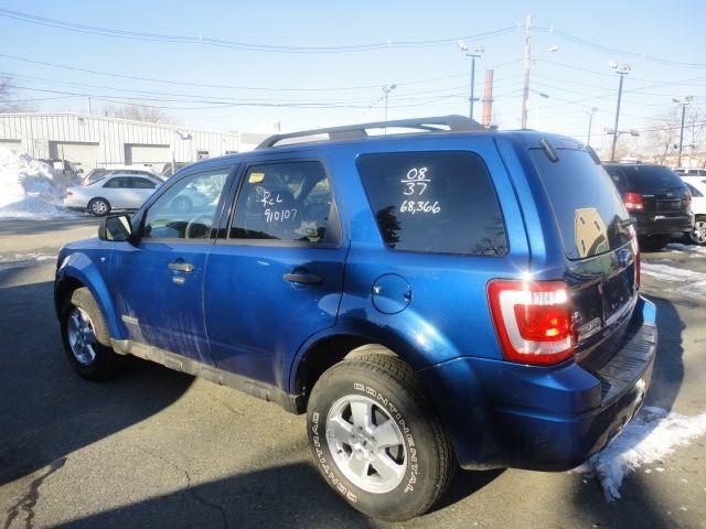 2008 Ford Escape 4dr Sdn XLS