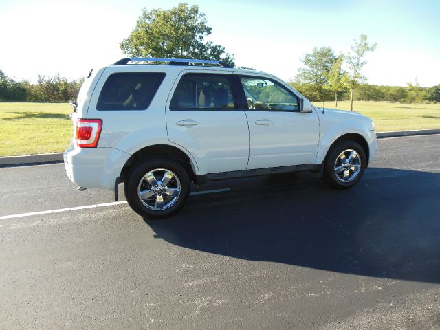 2009 Ford Escape Outback AWP