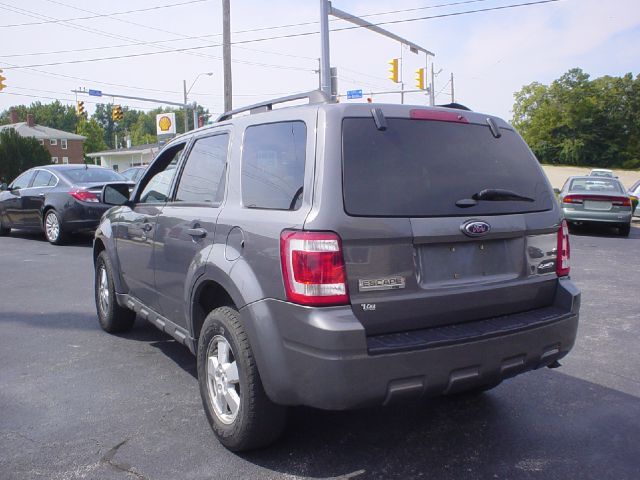 2009 Ford Escape 2dr Roadster Limited