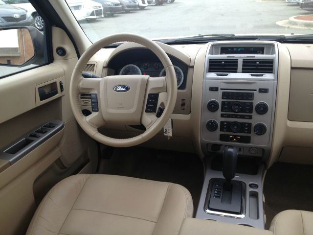 2009 Ford Escape XLT 4X4 5dr