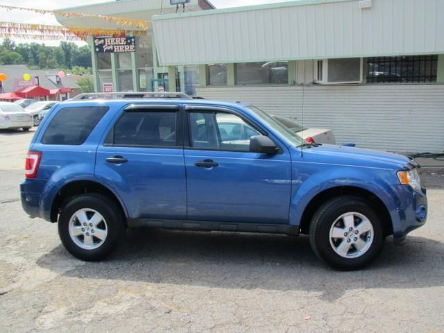 2009 Ford Escape ESi