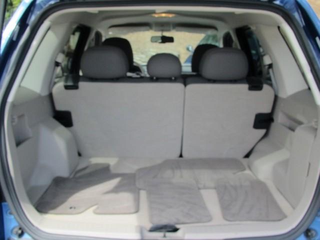 2009 Ford Escape ESi