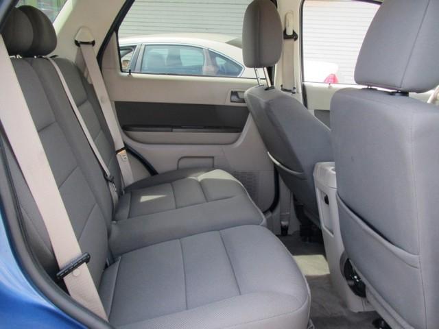 2009 Ford Escape ESi