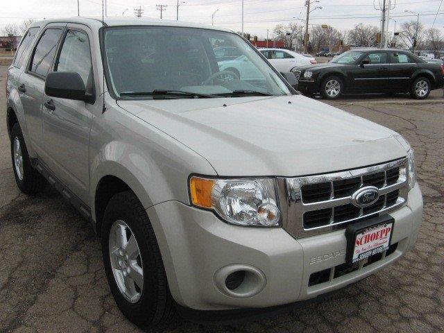 2009 Ford Escape XLS