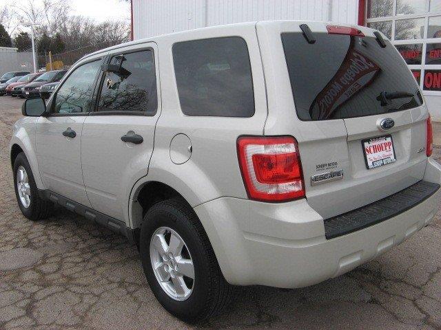 2009 Ford Escape XLS