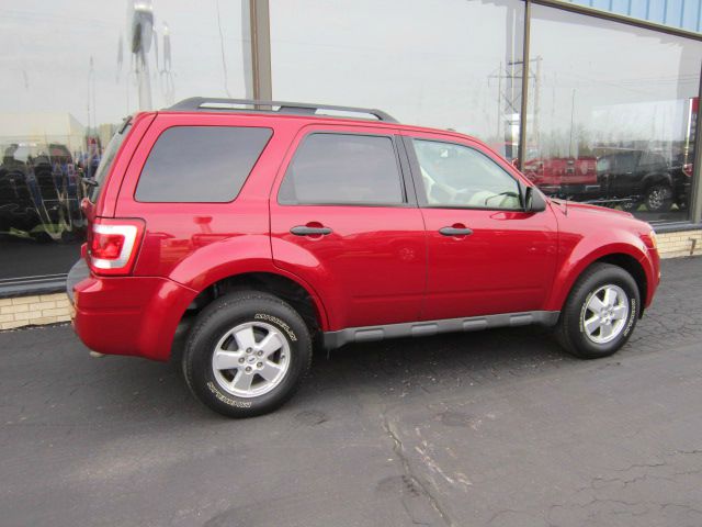 2009 Ford Escape 2dr Roadster Limited