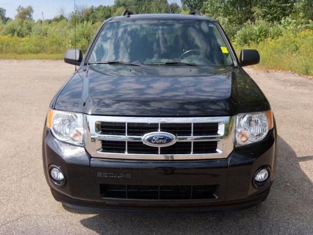 2009 Ford Escape ESi