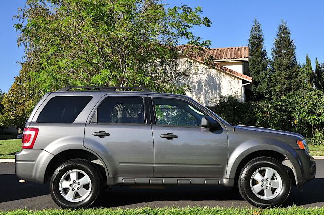 2009 Ford Escape XLT Xcab5.4