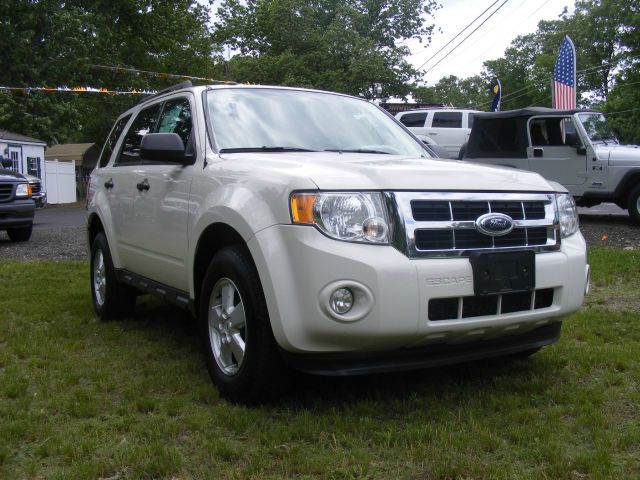 2009 Ford Escape 2dr Roadster Limited