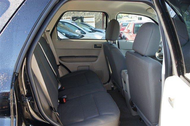 2009 Ford Escape XLS