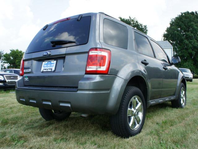 2009 Ford Escape ESi