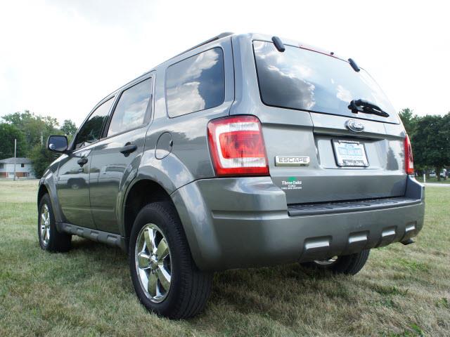 2009 Ford Escape ESi