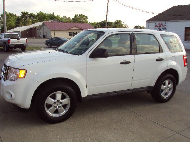 2009 Ford Escape Ram 3500 Diesel 2-WD