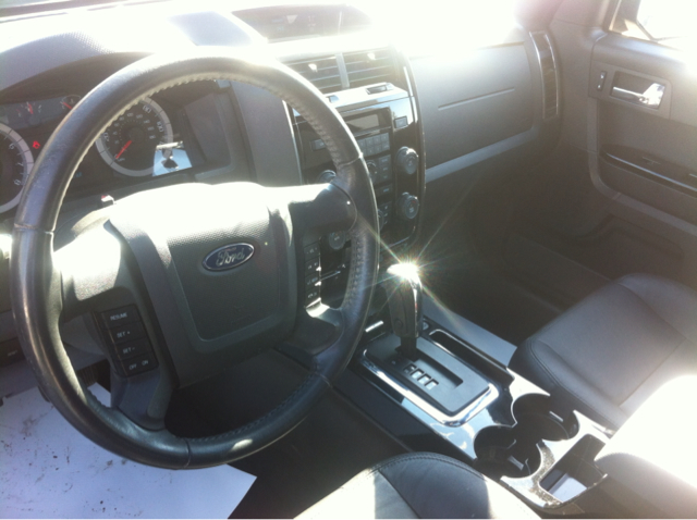 2009 Ford Escape Outback AWP