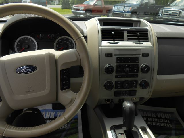 2010 Ford Escape SL 4x4 Regular Cab