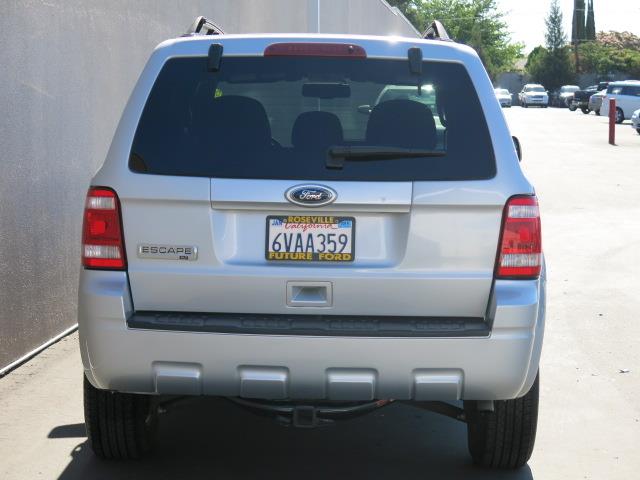 2010 Ford Escape ESi