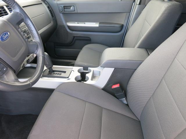 2010 Ford Escape ESi