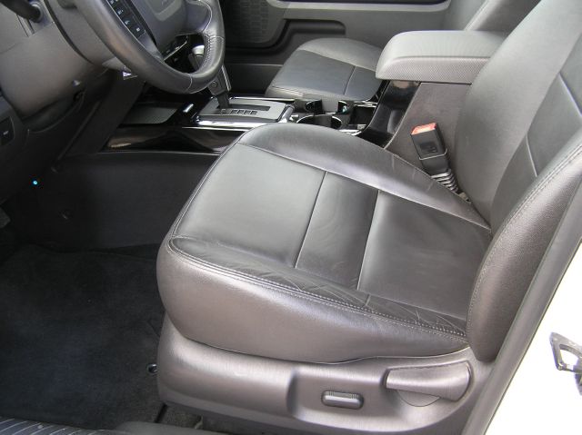 2010 Ford Escape Super