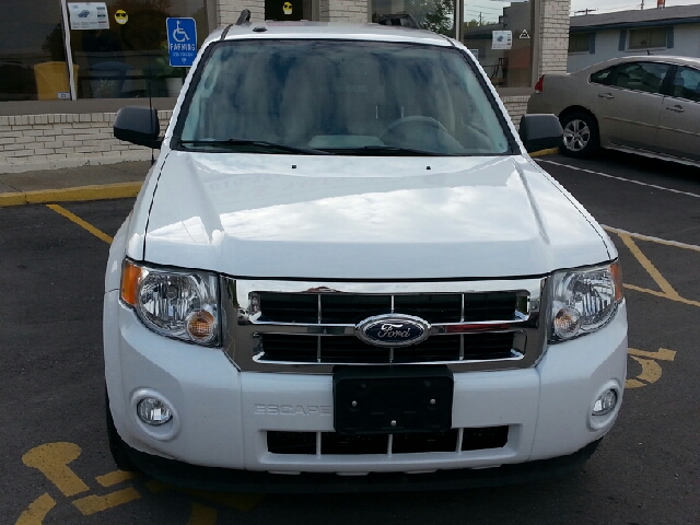 2010 Ford Escape 31 FOOT