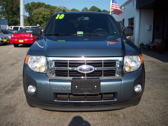 2010 Ford Escape 31 FOOT