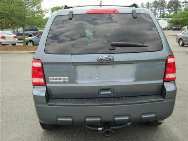 2010 Ford Escape ESi