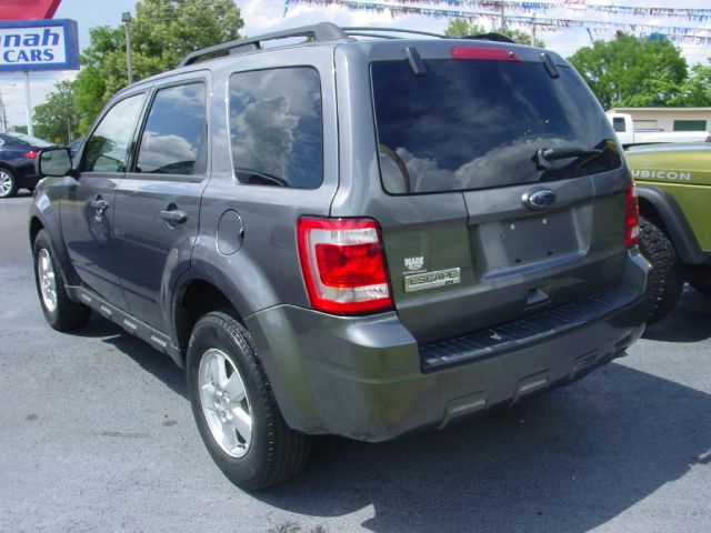 2010 Ford Escape 31 FOOT