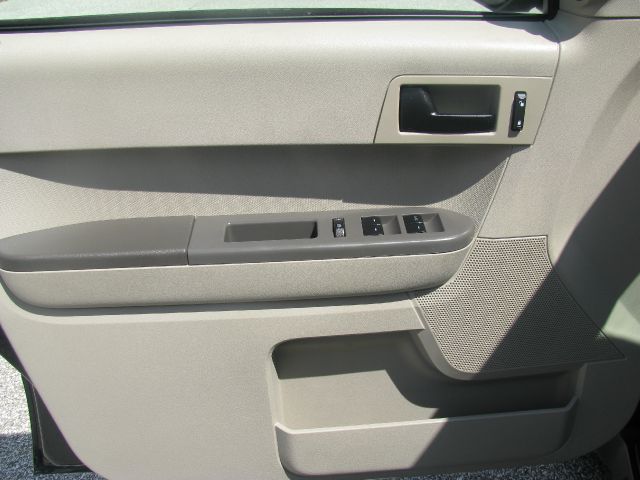 2010 Ford Escape 4DR 4WD BASE AT