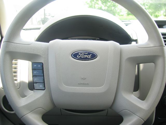 2010 Ford Escape 4DR 4WD BASE AT