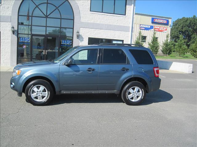 2010 Ford Escape ESi