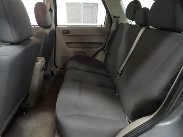 2010 Ford Escape XLS