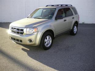 2010 Ford Escape XLS