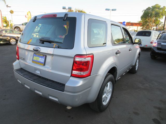 2010 Ford Escape 4DR 4WD BASE AT