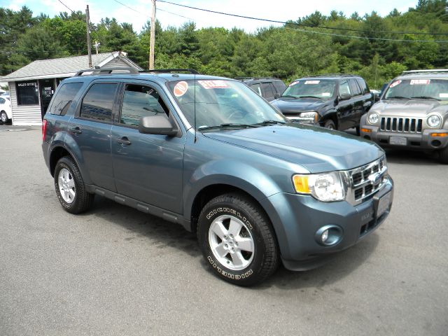 2010 Ford Escape ESi