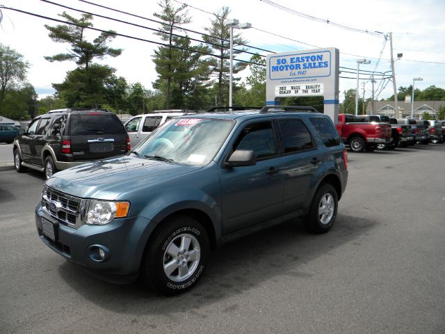 2010 Ford Escape ESi