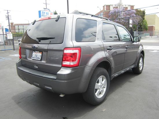 2010 Ford Escape 31 FOOT