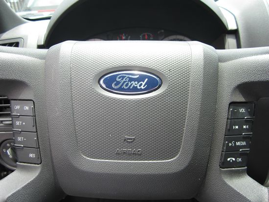 2010 Ford Escape 31 FOOT