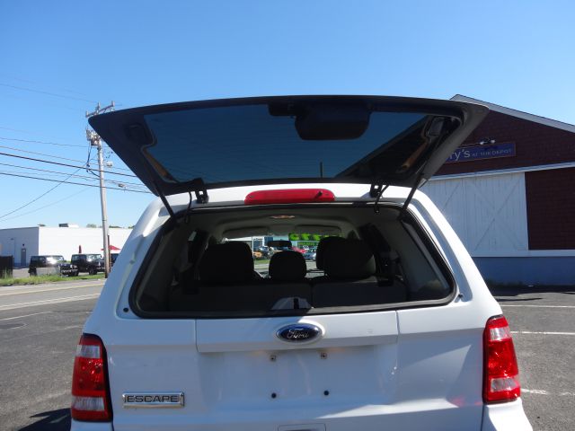 2010 Ford Escape 4DR 4WD BASE AT