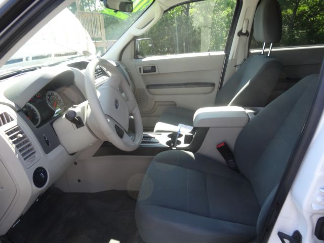 2010 Ford Escape 4DR 4WD BASE AT