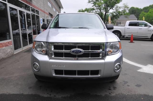 2011 Ford Escape ESi