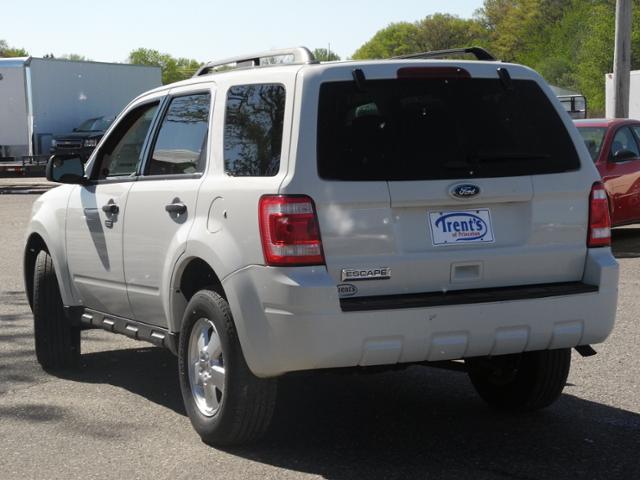 2011 Ford Escape ESi