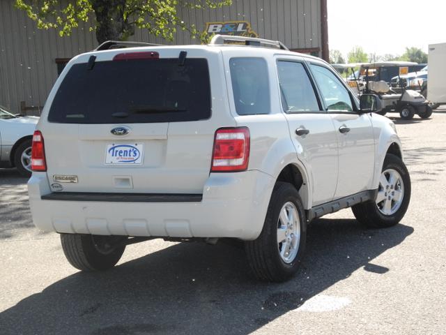 2011 Ford Escape ESi