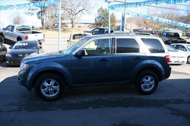 2011 Ford Escape ESi