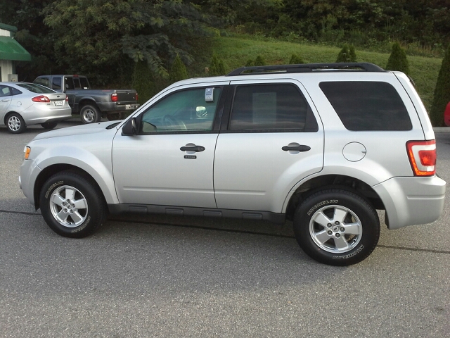 2011 Ford Escape SL 4x4 Regular Cab