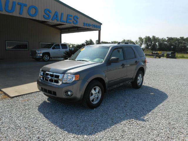 2011 Ford Escape 31 FOOT