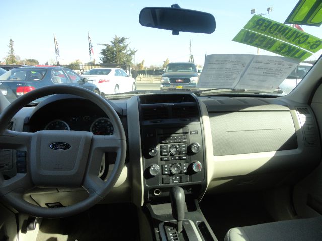 2011 Ford Escape 4DR 4WD BASE AT