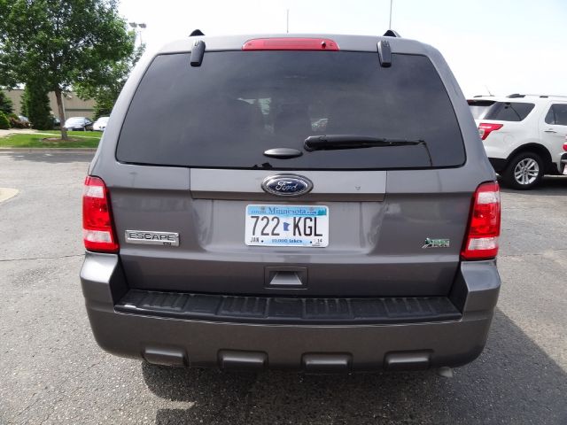 2011 Ford Escape 31 FOOT