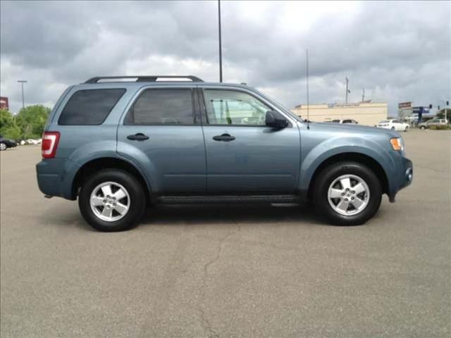 2011 Ford Escape ESi