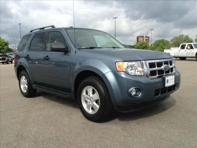 2011 Ford Escape ESi